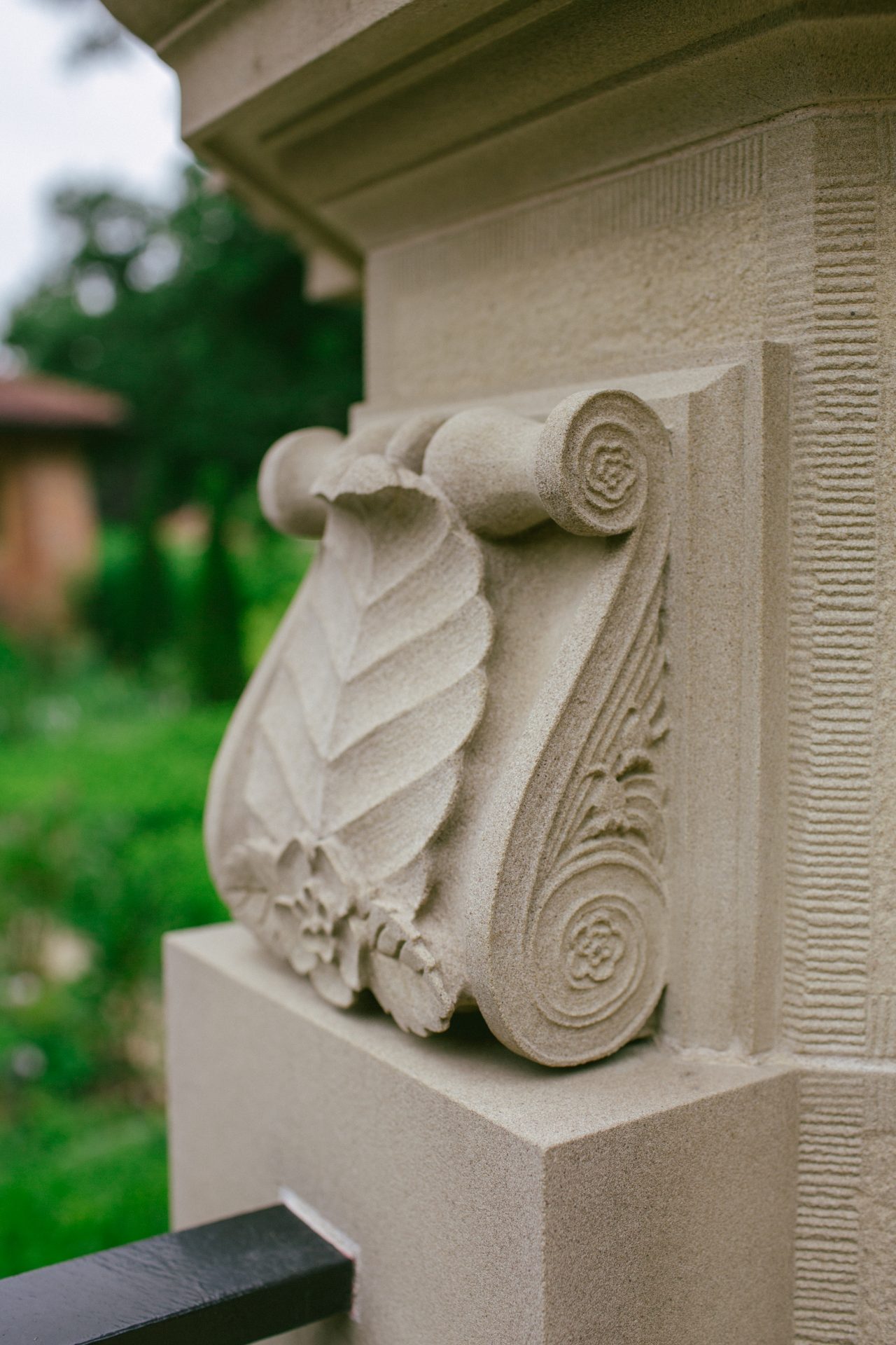 Stone Gate Piers - Jonathan Lees Architects